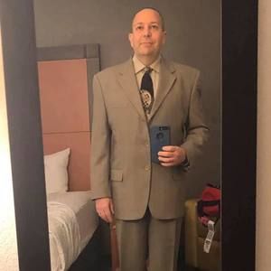 Meet your Posher, Bobby